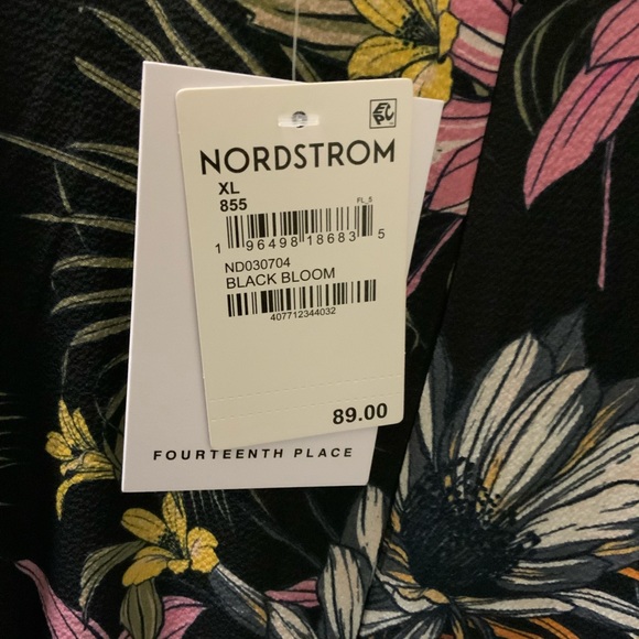 Long graduating hem dress - Picture 5 of 5